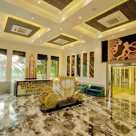 Sasa Resort Kota  Exterior photo