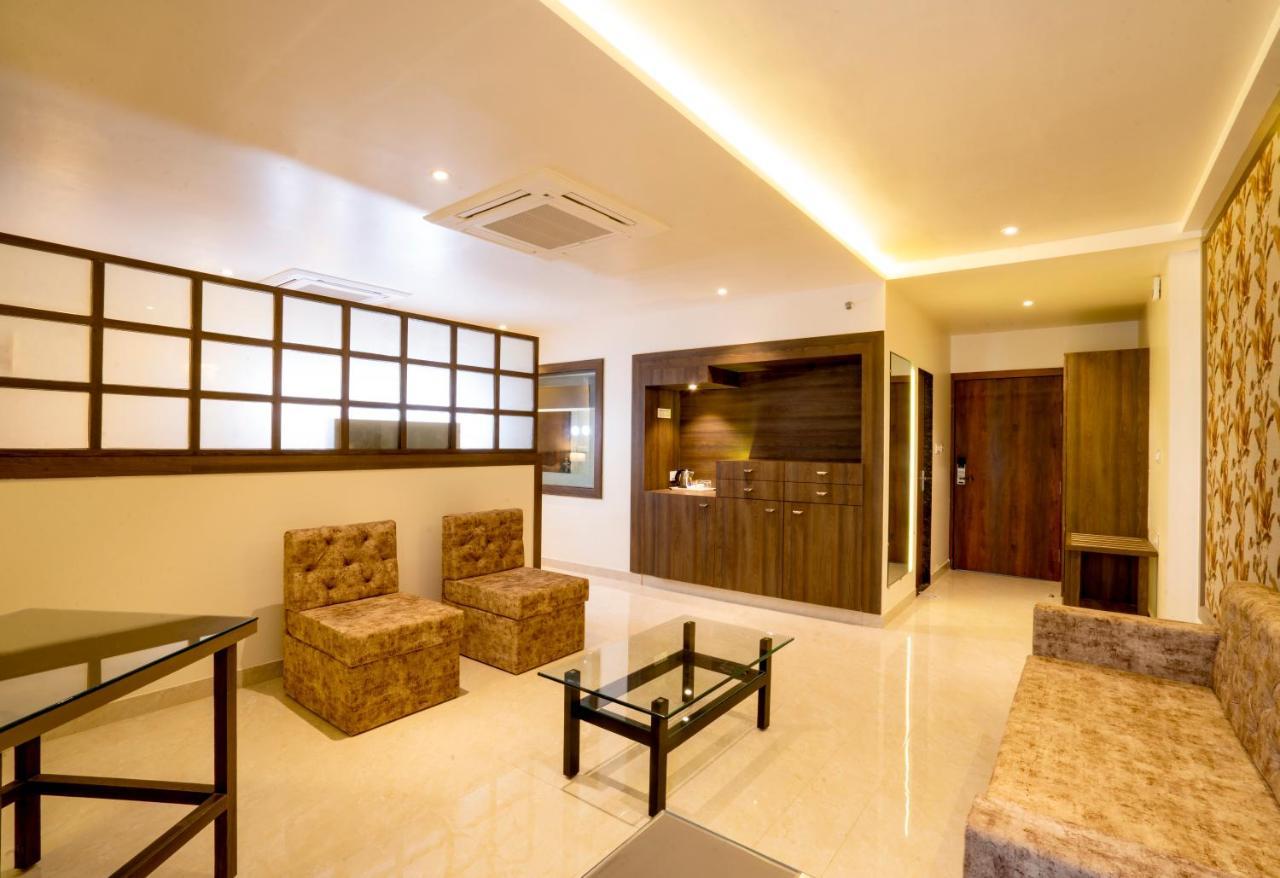 Sasa Resort Kota  Exterior photo